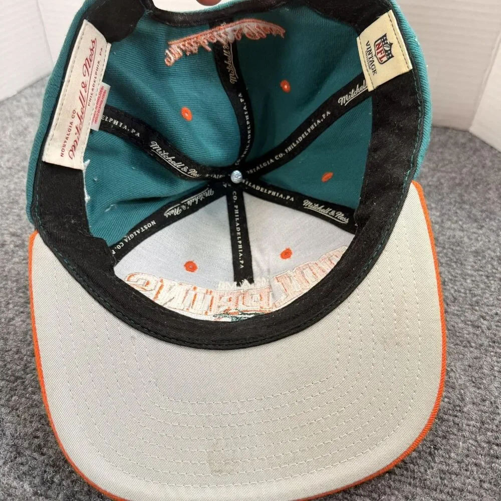 Vintage Miami Dolphins Hat Cap Snap Back One Size Green NFL Mitchell & Ness